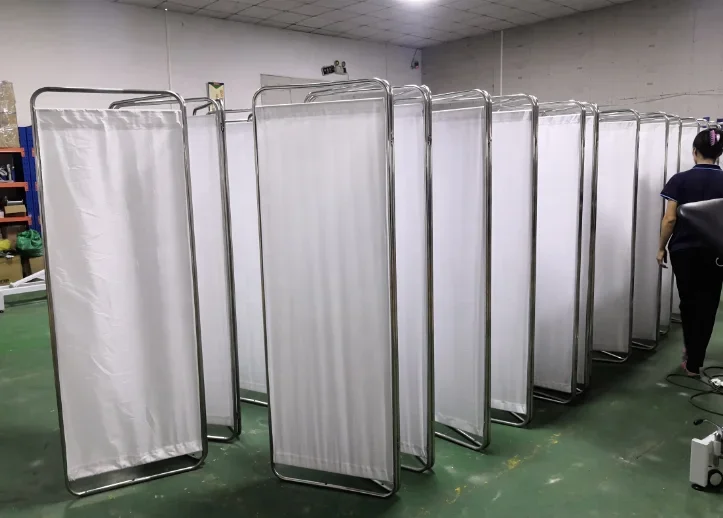 Movable Durable Stainless Steel Hospital Medical Curtain Folding Clinic Bed Screen Four Fold Hospital Screen CY-H806