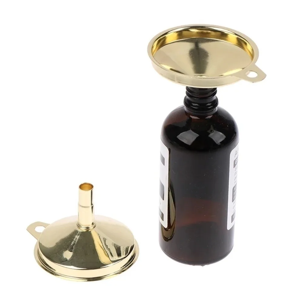 Stainless Steel Kitchen Funnel Metal Filter Cone Shape Metal Funnel Gold Color Functional Design Wide Mouth Funnel Kitchen Use