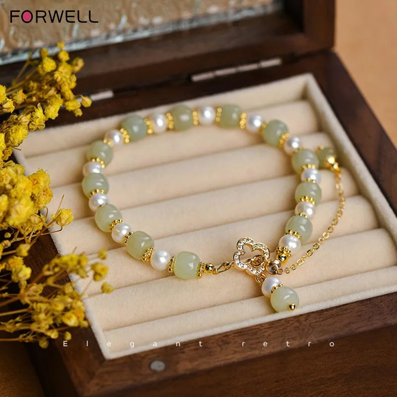 

FORWELL Fashion High-End Four-leaf Clover Pendant Women's Natural Turpan Pearl Bracelet Gift for Friends And MOM