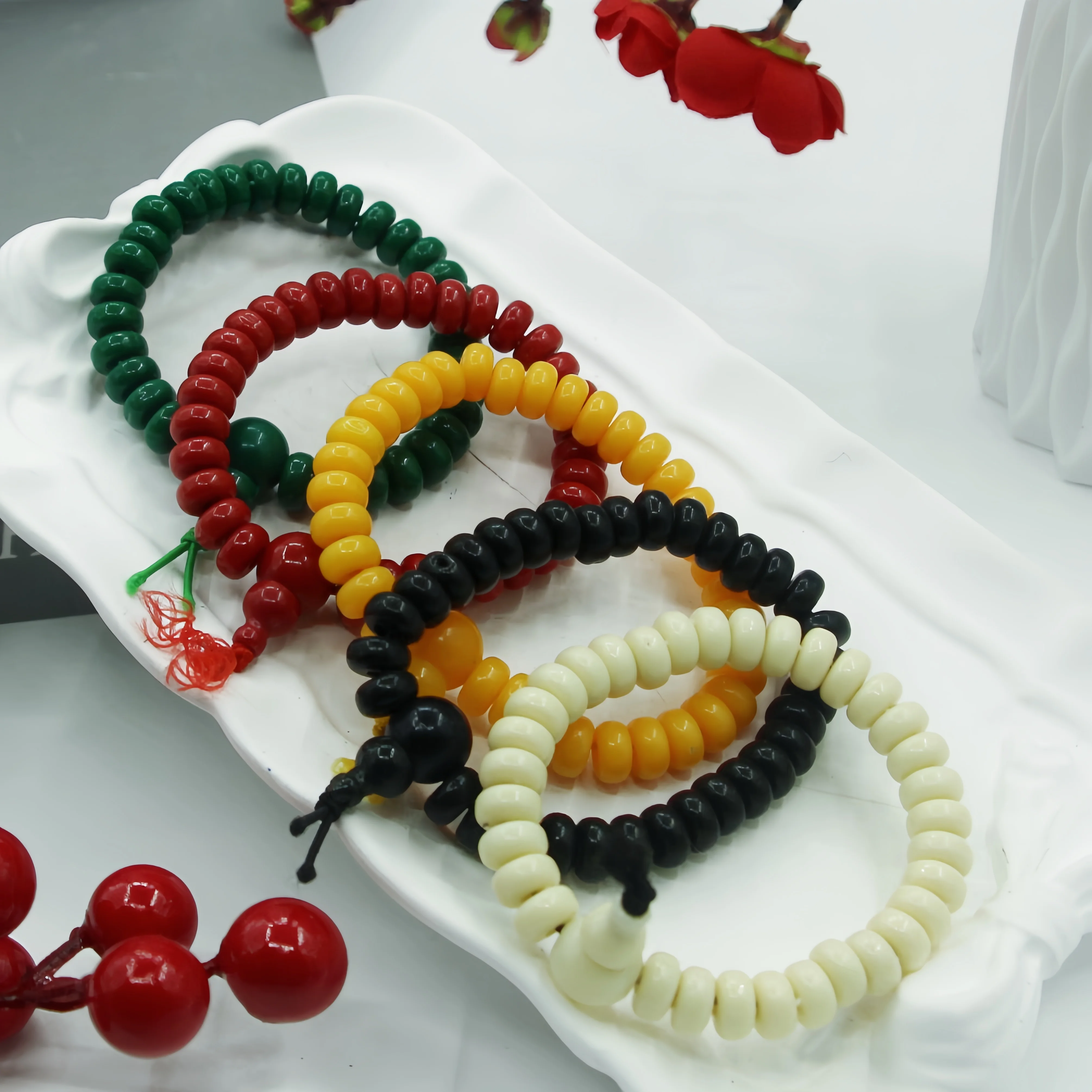 8mm 33-bead elastic hand string prayer beads made of resin round beads, simple handheld collectible gift ornament