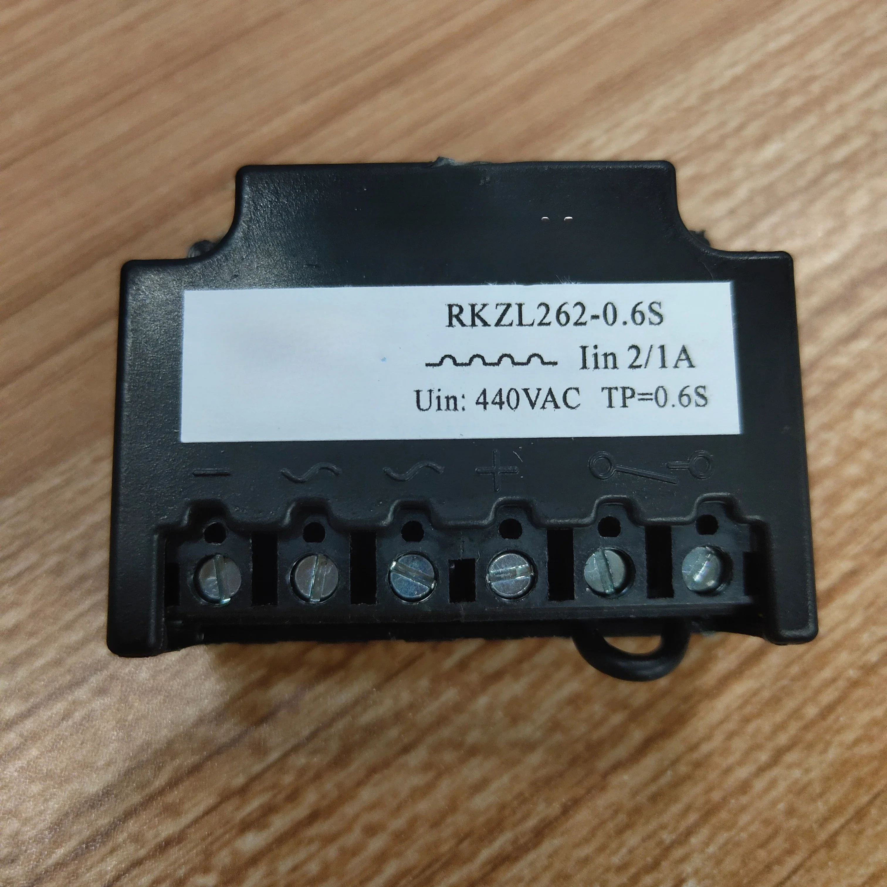 

RKZL262-0.6S-2/1A 380V/440V Motor Rectifier