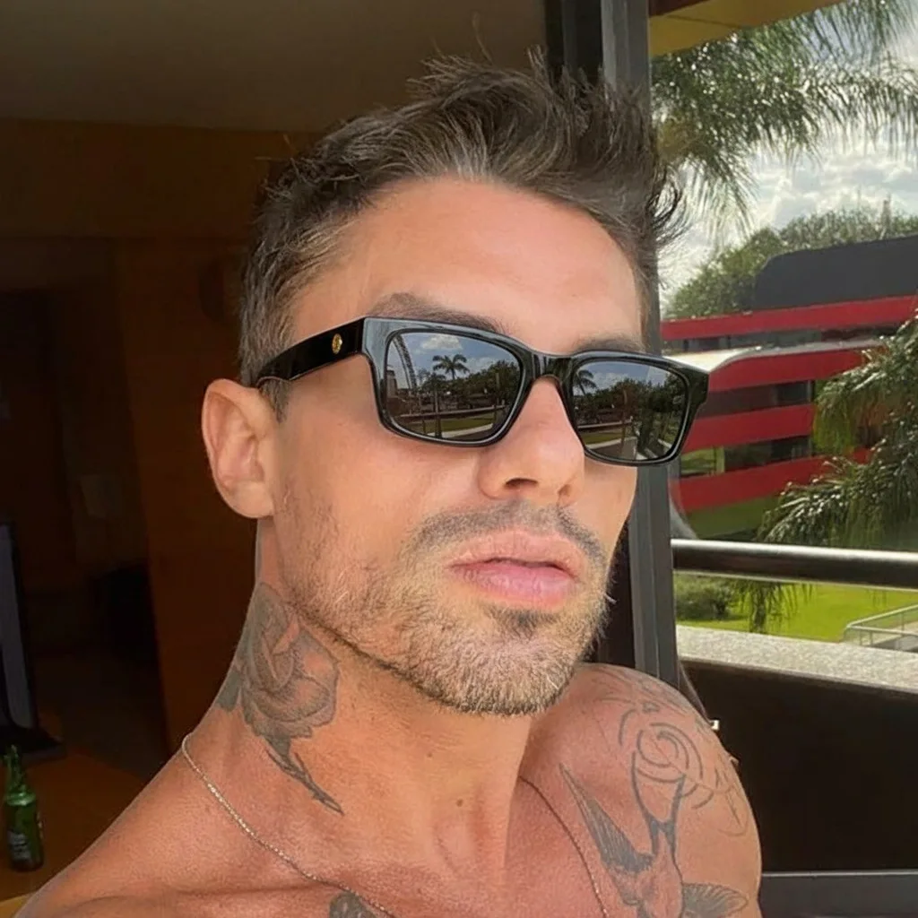For 2026 Trendy Street Shooting Sunglasses Unisex Face Slimming UV Blue Light Blocking Fashion Shades
