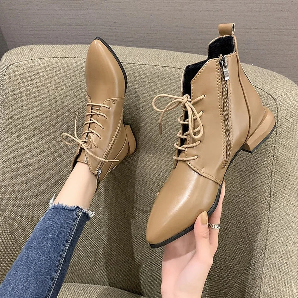 Pointed toe low-heeled ankle boots women\'s 2026autumn and winter thick heel fashion lace-up boots British style boots