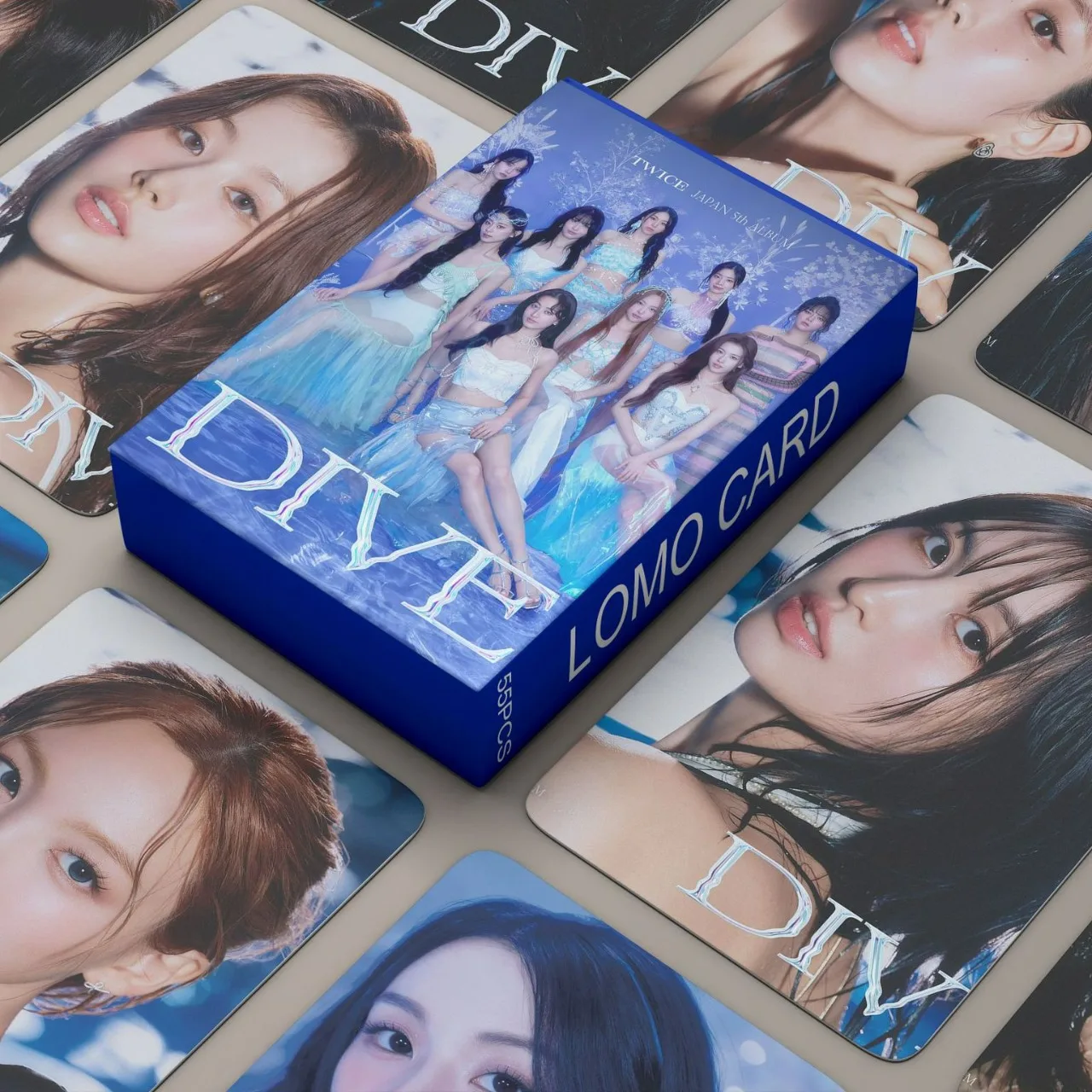 

High Quality Celebrity Photo Cards with A Minimalist Design Are Suitable for Gifting and Collecting in Various Occasions