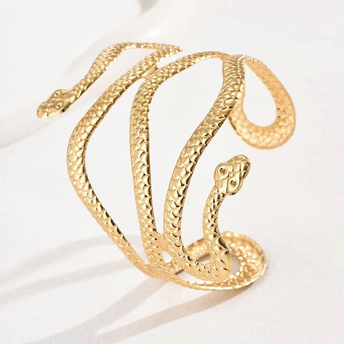 Brazalete de serpiente de cuerda multicapa de oro para mujer, pulsera de hombro de cabeza de serpiente abierta de plata, regalo de joyería de fiesta de graduación, moda