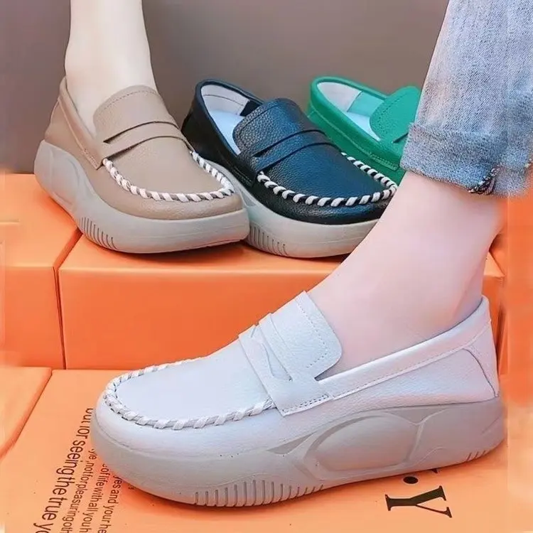 2023 Thick-soled Casual Slip-on Round Toe Loafer Women Spring and Autumn New Comfortable Soft-soled Not Tired Feet Women\'s Shoes