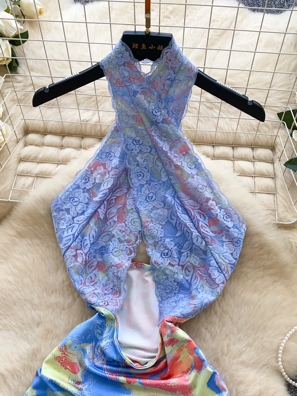 فستان قصير مثير بفتحات متقاطعة من الدانتيل مع تنورة ملفوفة على الطراز الكوري بخصر مرتفع وقصة على شكل حرف A مناسب للتنقلات الي... #2