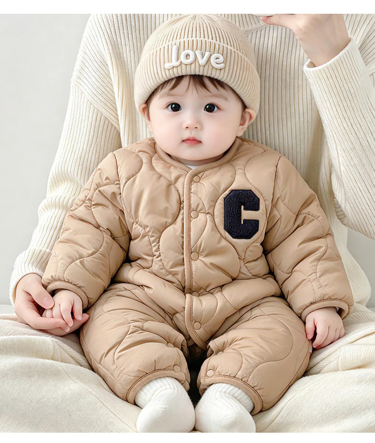 Baby Quilted Jumpsuit Fall Winter 2026 New Childrens Wear Versatile Thick Romper Boys Girls Baby Warm Crawler Trendy