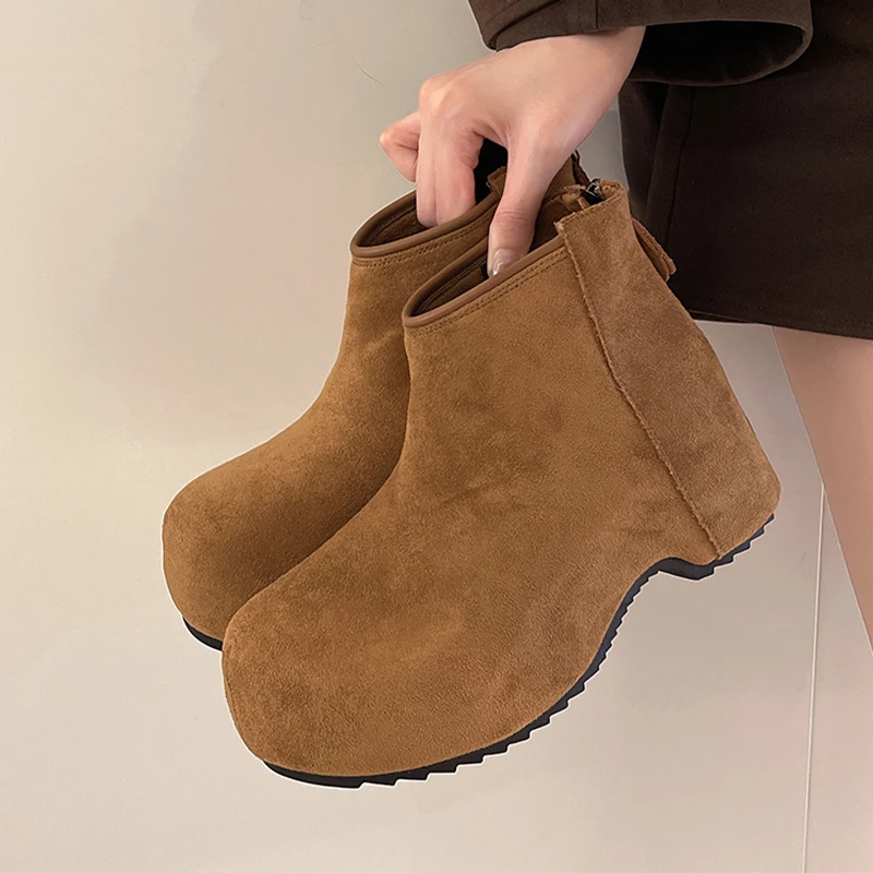 

Женские ботильоны на высоком каблуке, модные модельные туфли на платформе, роскошные замшевые зимние короткие ботинки, тренд 2025, Chelsea Botas De Mujer
