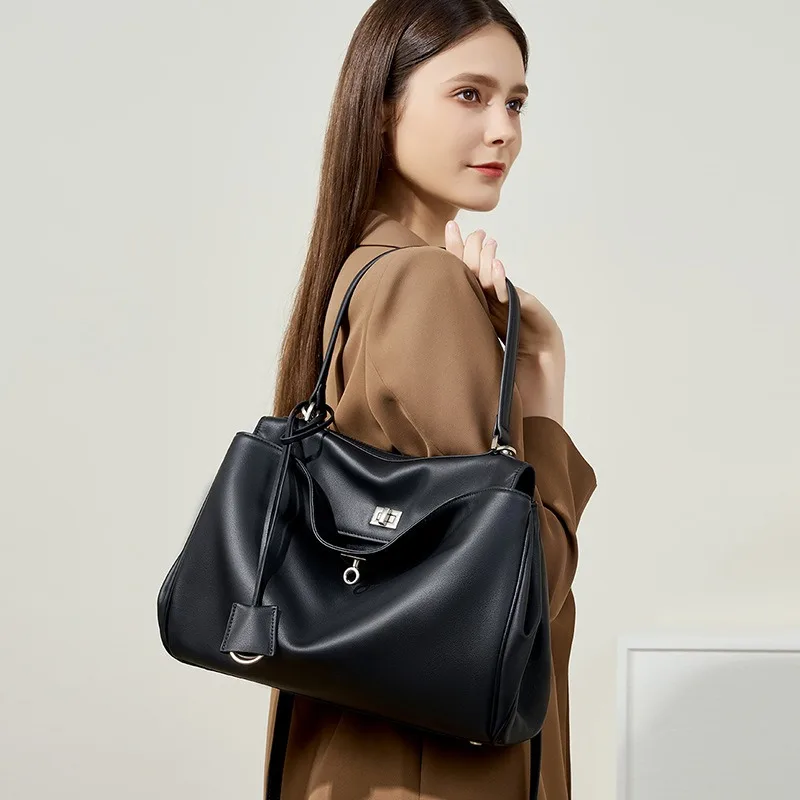 

2025 Genuine Leather Large Capacity Commuter Tote Bag Single Shoulder Handbag Crossbody Underarm Bag for Stylish Commuting
