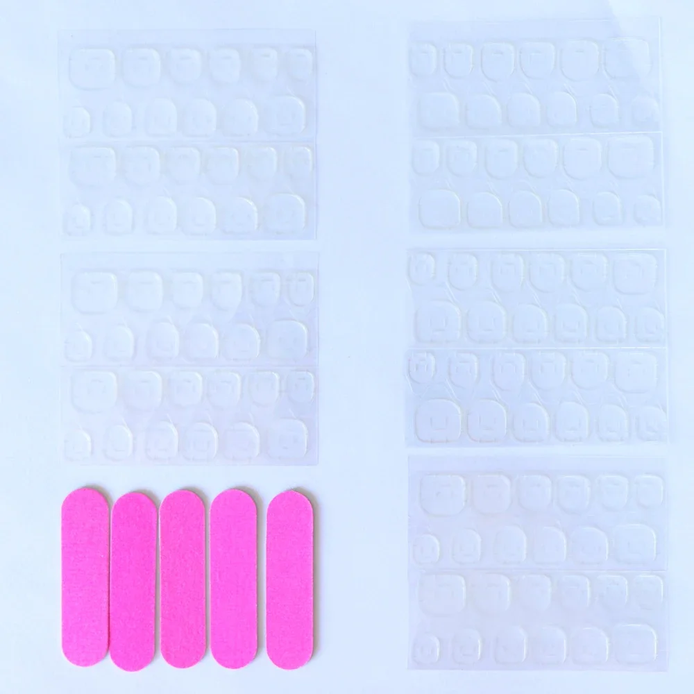 150PCS Kurze Quadratische Weiße Französisch Spitze Drücken Sie Auf Zehennägel Volle Abdeckung Gefälschte Nagel Set Rosa Zehennägel Sommer Zehennägel Niedlich