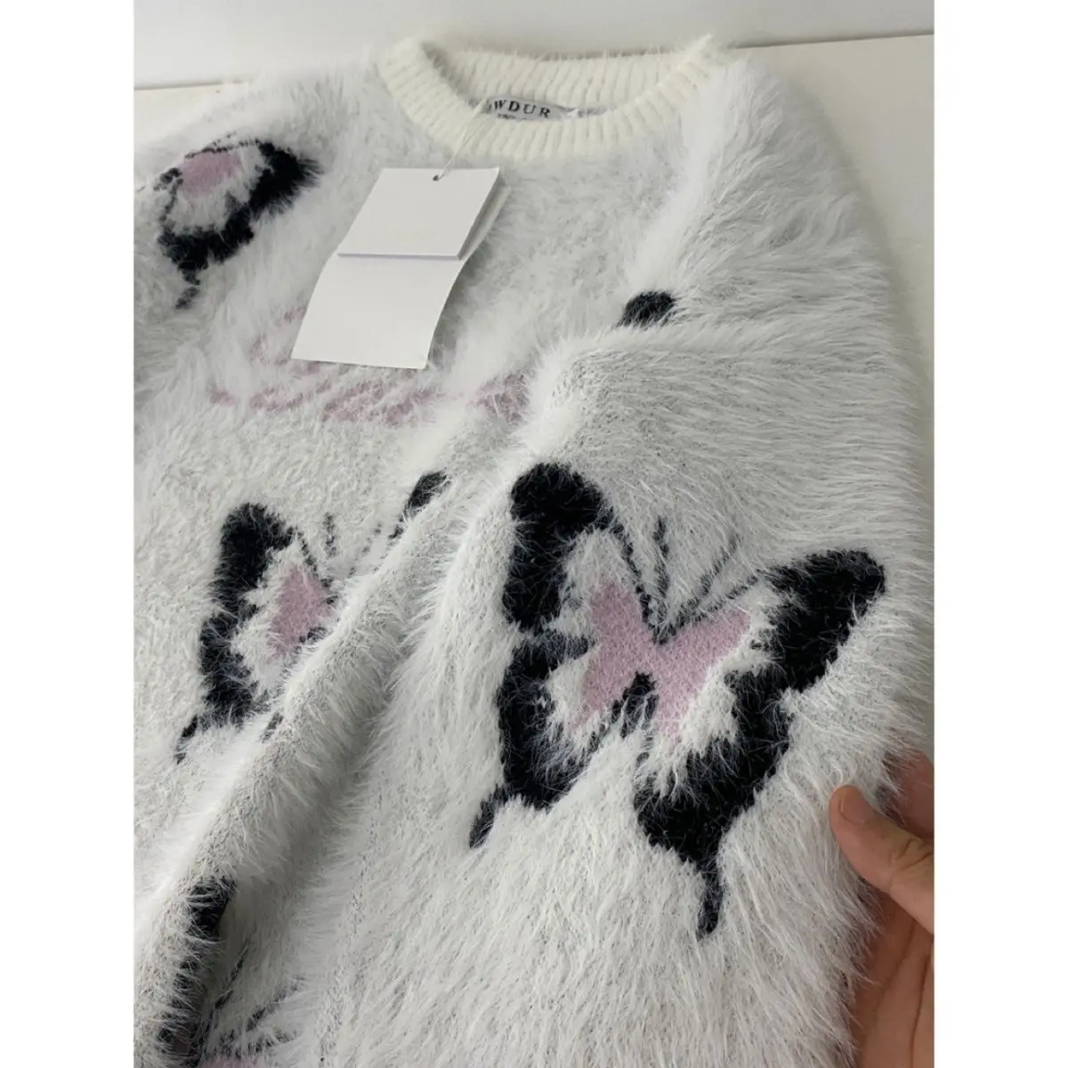 Lazy style butterfly sweater autumn and winter new design sense niche round neck soft glutinous thickened knit sweater toptrendy