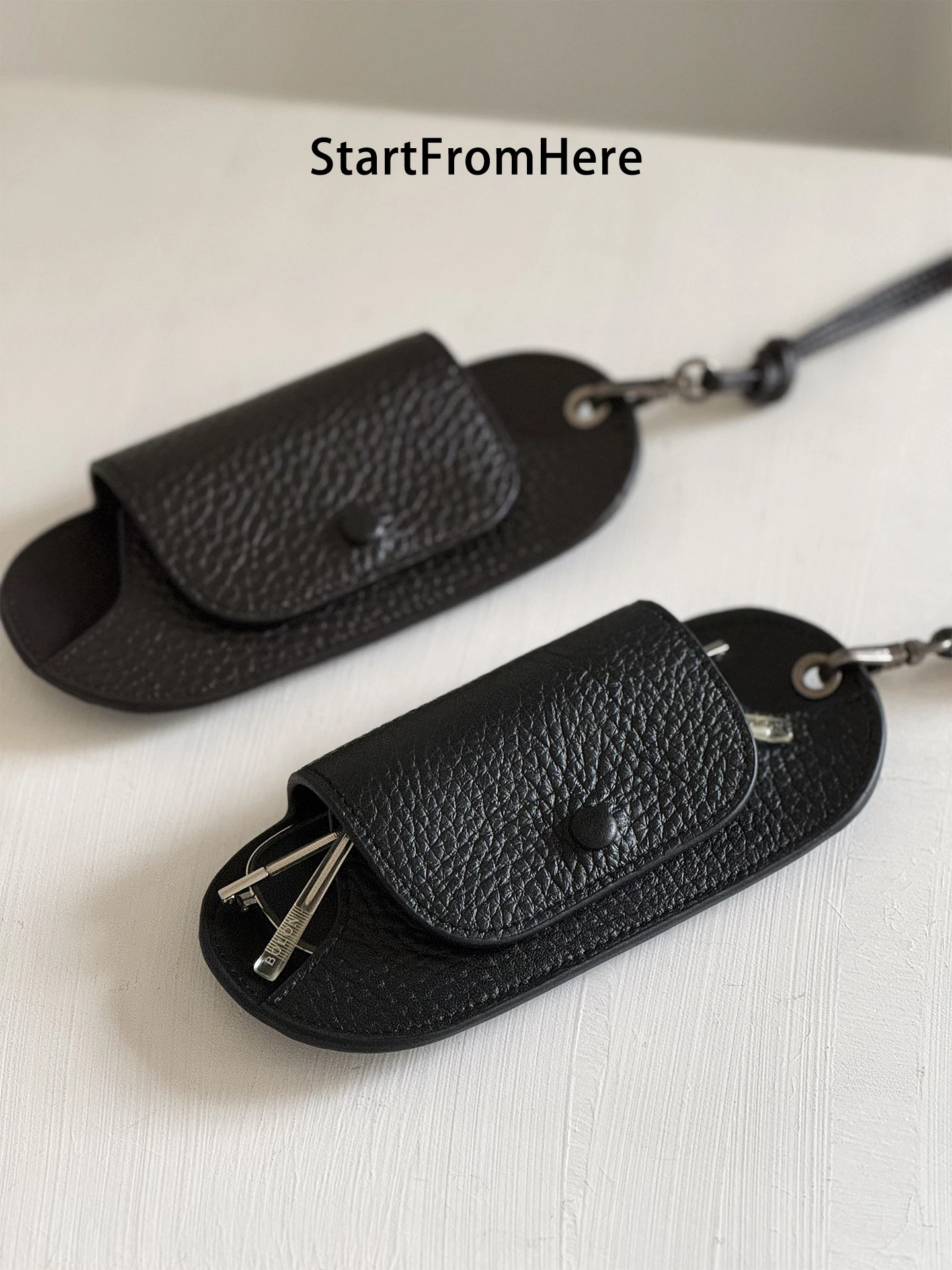 StartFromHere Neck Hanging Glasses Case New Small High-End Top Layer Cowhide  Bag Fashionable Accessory for Optical Wear