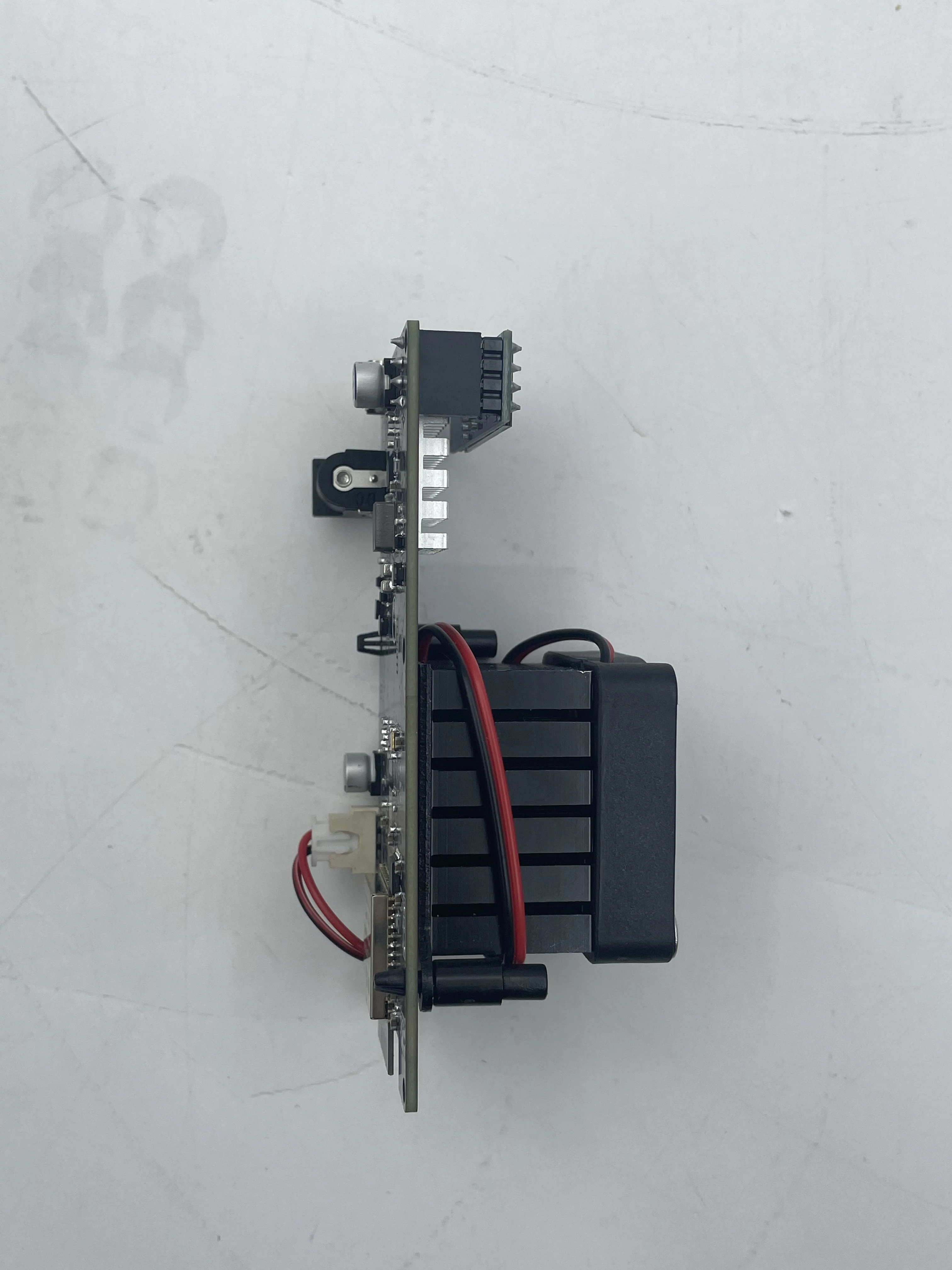 Bitaxe Miner independiente Bitdsk 200Gh/S BM1397 Bitcoin ASIC BTC Miner Solo Lottery Miner Miner de baja potencia