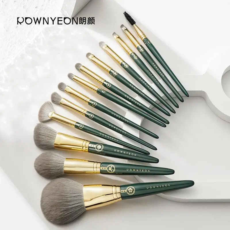 Vagen Makeup Brush Kit Wholesale Professional Private Label Make Up Tool Custom Cosmetic Makeup Brush Set