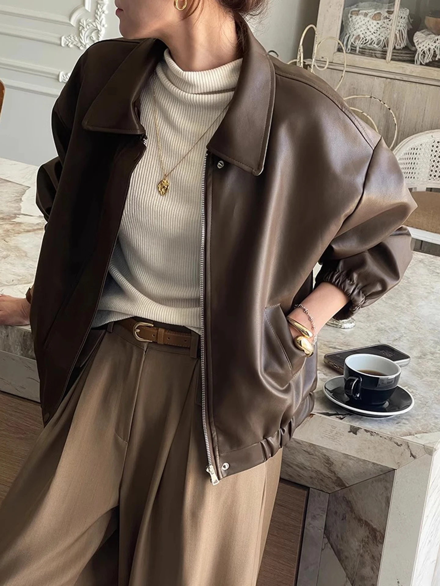 Giacca da motociclista in pelle PU premium da donna, con cerniera, stile vintage, casual, vestibilità ampia, maniche lunghe, novità invernale