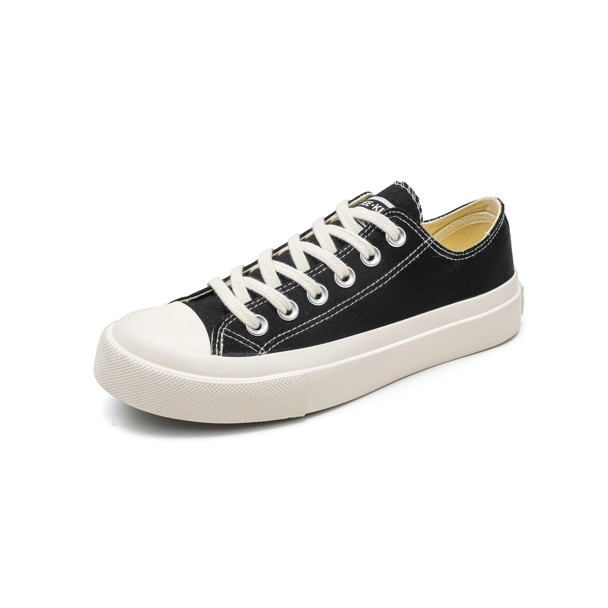 006 Korean version lace up shoes, fashionable children's low cut canvas shoes, solid color cloth shoes, breathable soft soled