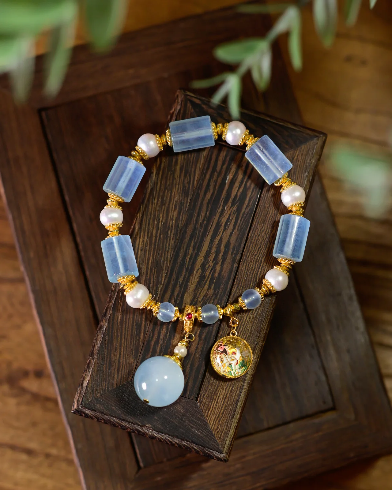 

925 Silver Natural Aquamarine Bracelet, Large Round Bead Pendant , Luxurious Chinese Style Single-Loop Chain