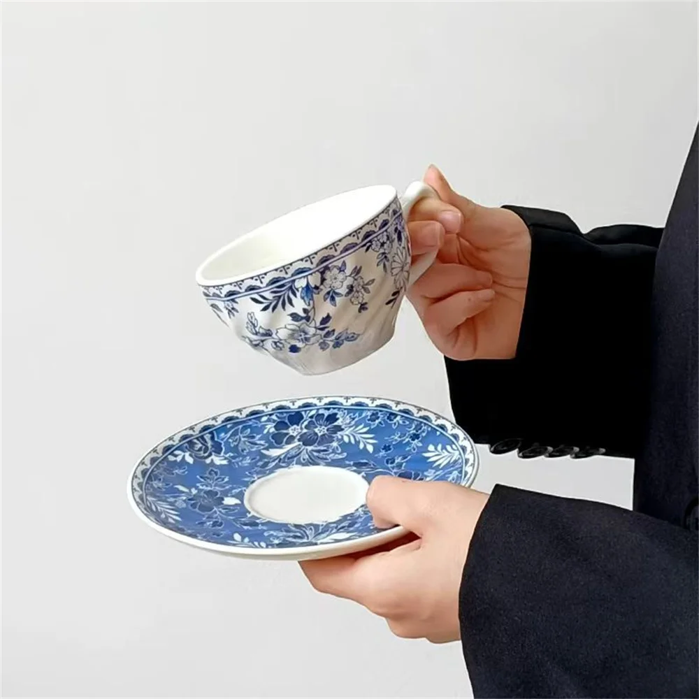 Vintage European Blue and White Flora Ceramic Cup and Saucers 180ml Light Luxury Household Afternoon Tea Coffee Cup