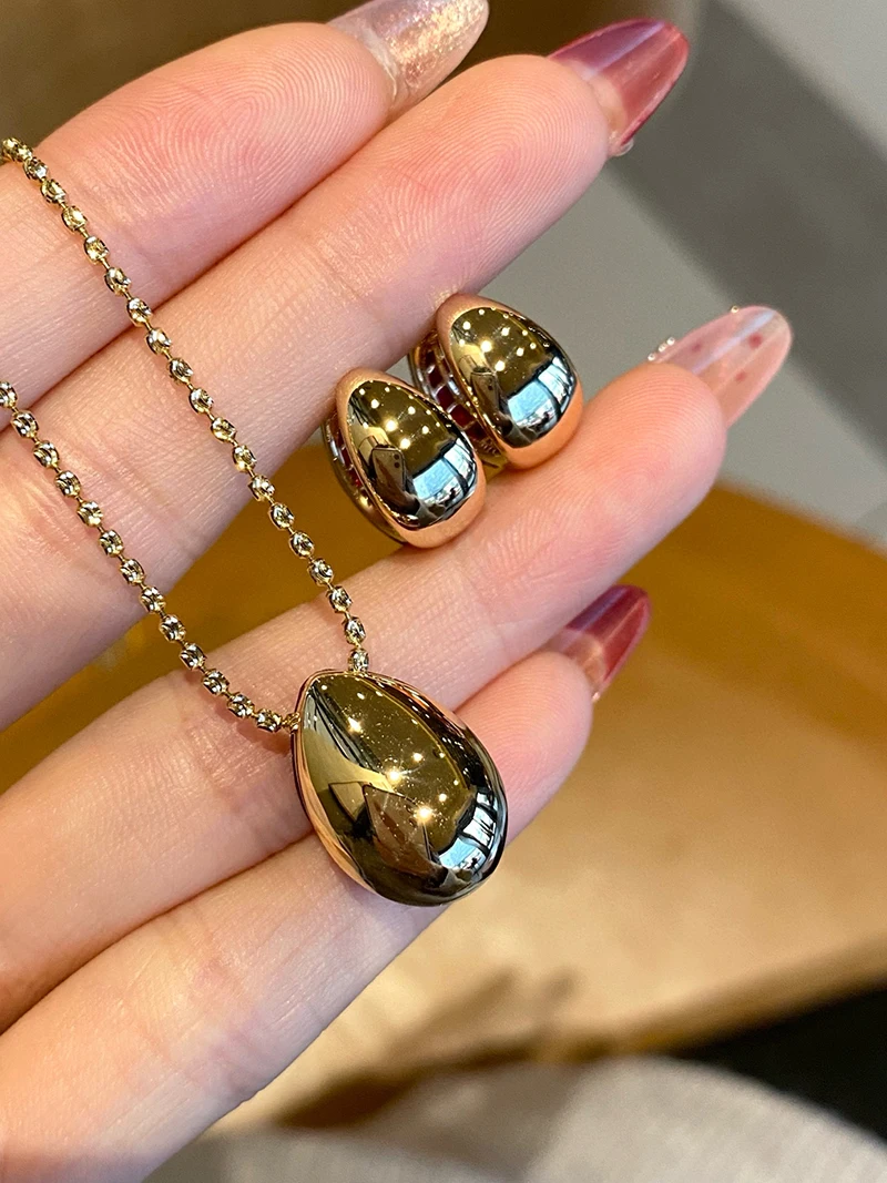 LUOWEND 100% 18K Yellow Gold Earrings Women Luxury 4.0carat Natural Emerald Hoop Earrings Elegant Simple Style Fine Jewelry