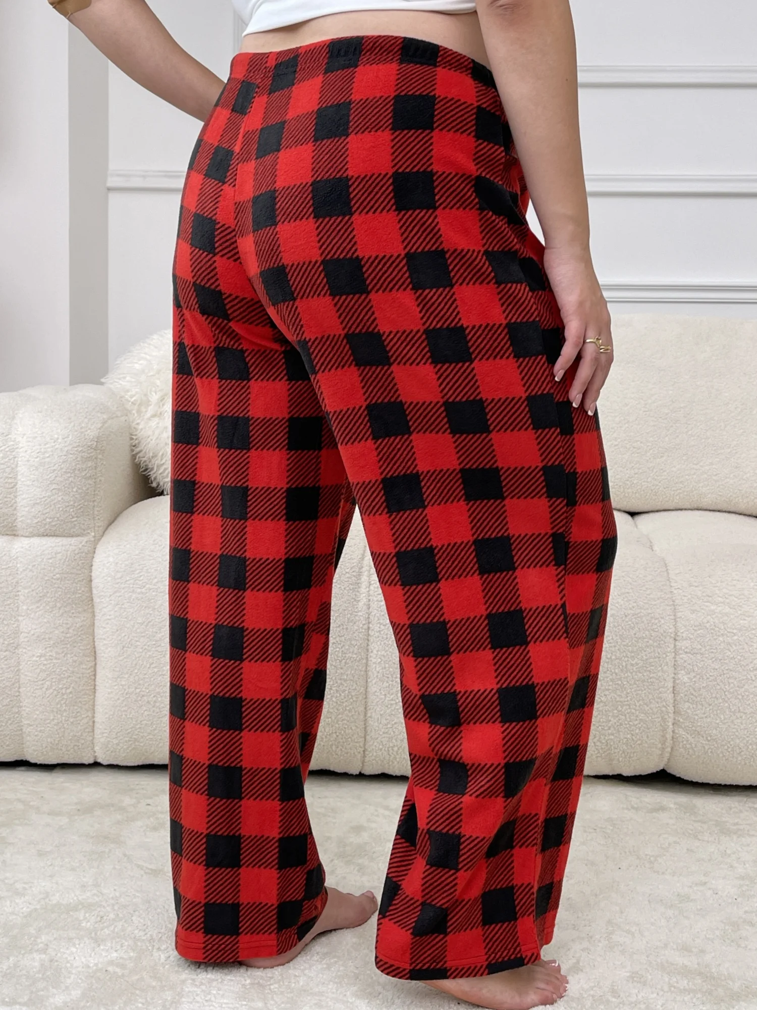 Women's Plus Size Comfy Fleece Plaid Pajama Pants for Sleep Sizes 1XL-5XL Soft Warm Sleepwear Comfortable Winter Home Pants