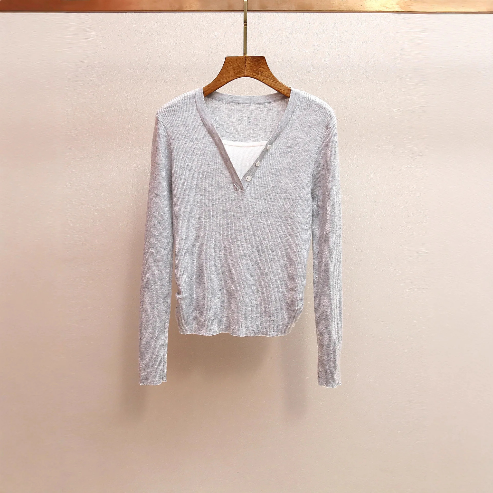 

High-End Women's Knitted Long Sve V-Ne Pullover Faionable Versatile Autumn New Arrival Casual Sle Polyester Fiber