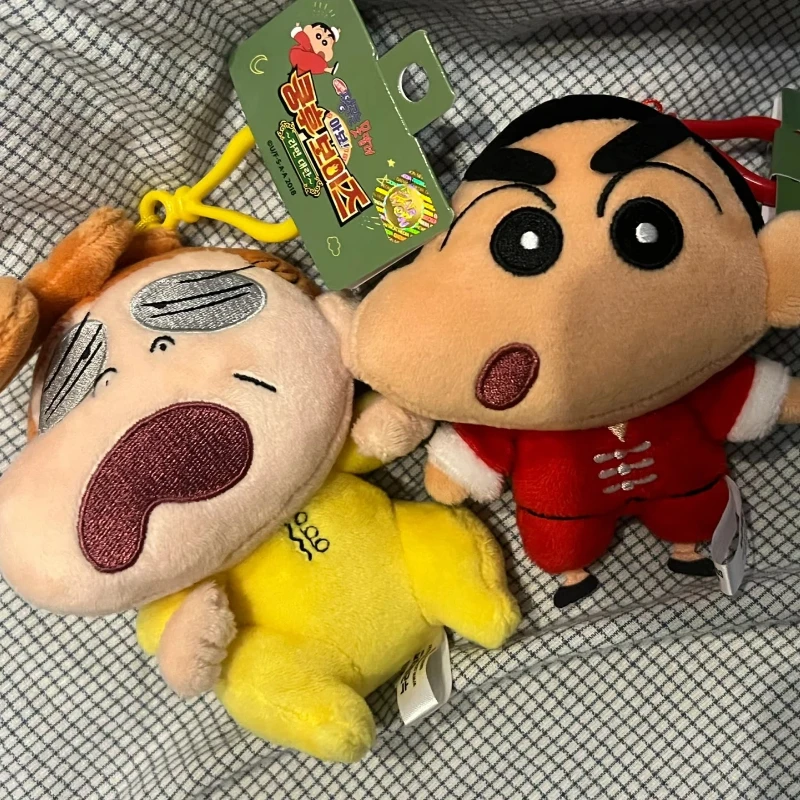 Porte-clés mignon Kung Fu Crayon Shin-Chan, pendentif créatif, doux au toucher, jouet en peluche, décoration de sac d'école, cadeau de Festival pour étudiant