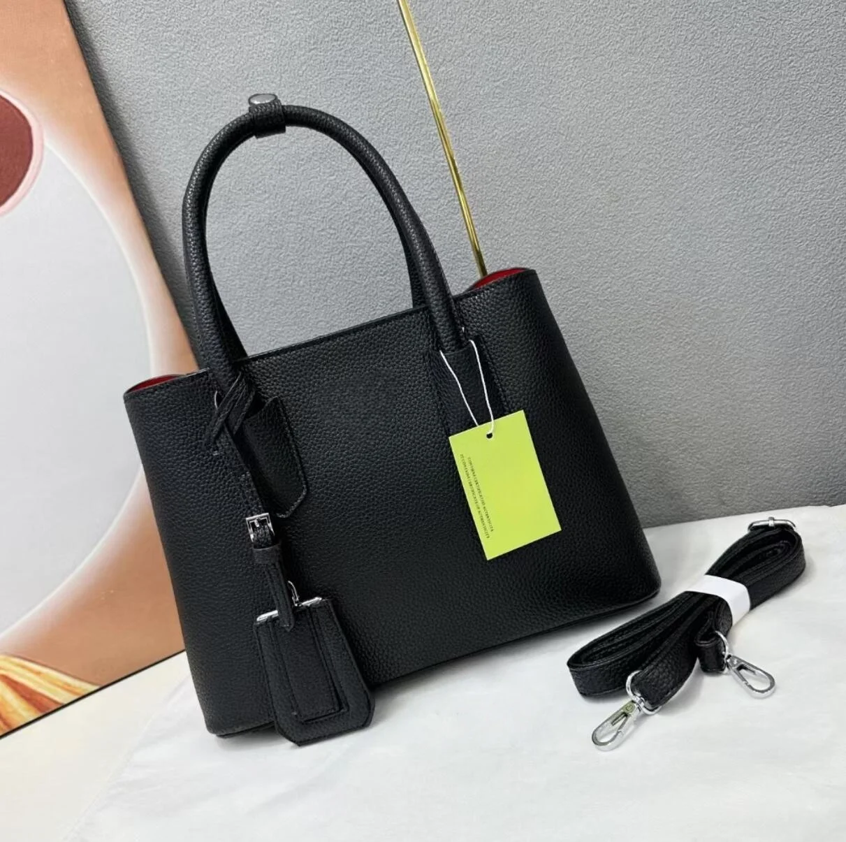 

Black Grained Leather Tote Bag, Top Handle Satchel with Detachable Shoulder Strap & Red Lining, Multi-Way Purse for Work & Daily Use ‮gab pradaeS