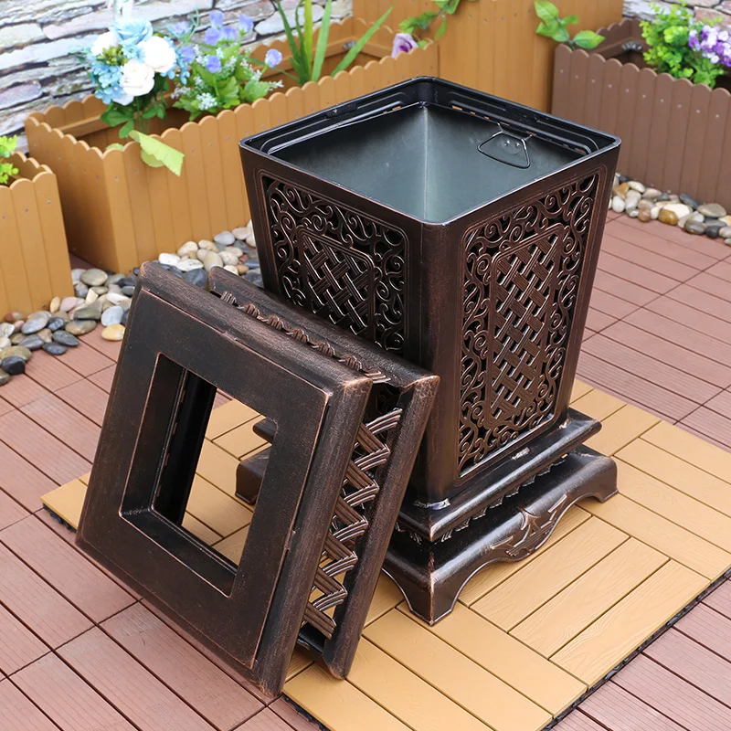 Garden villa trash can