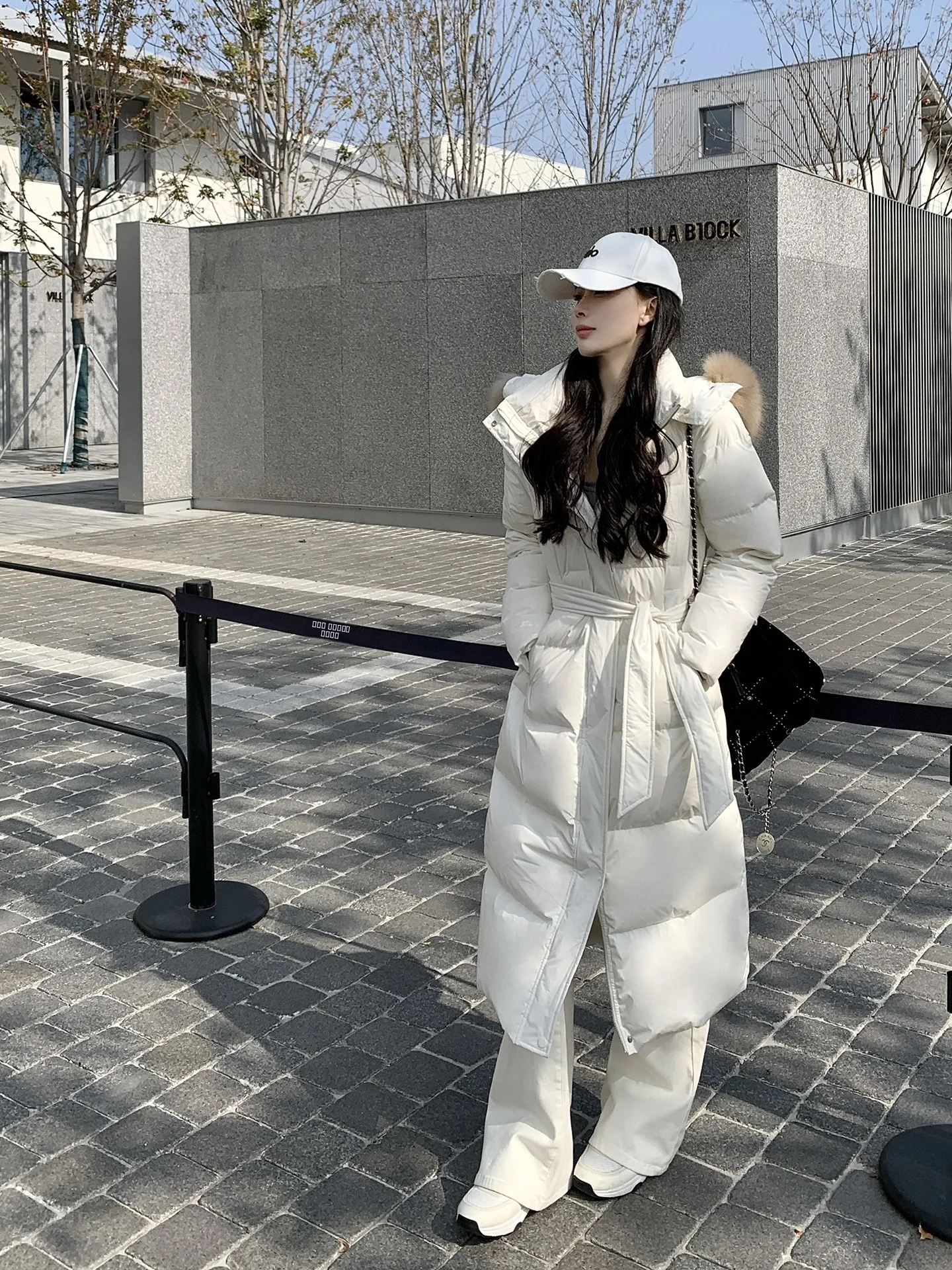 

Detachable Long Puffer Jaet High Collar Fur Ele Slimming Winter Outerwear White Casual Loose Fit Eco-Friendly
