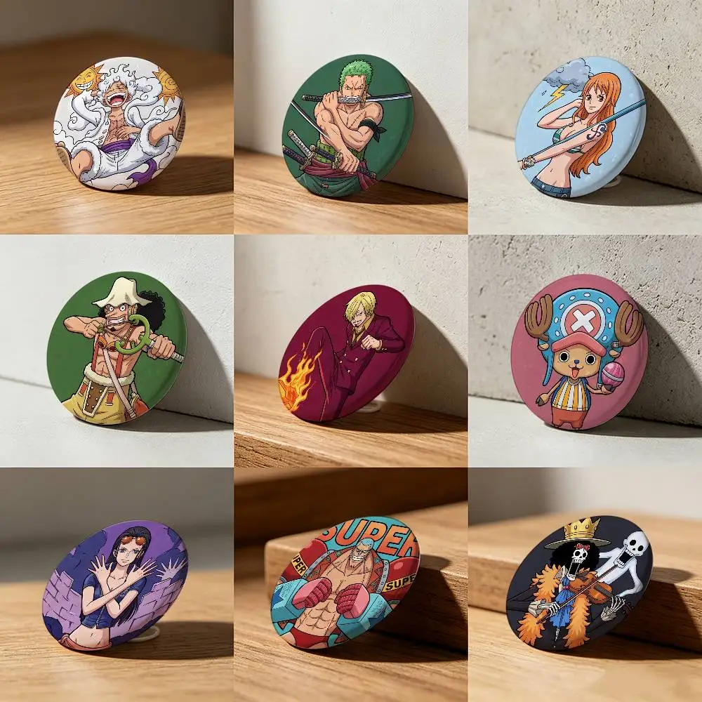 ONE PIECE LUFFY ZORO Laser Diamond Texture Button Pins Tinplate Brooches Cartoon Creative Badge For Backpack Clothes Decor