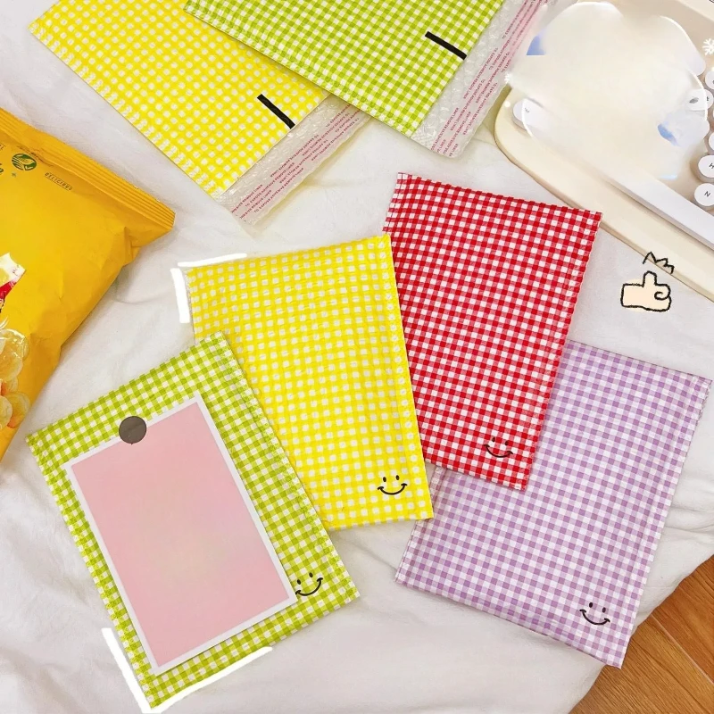5 unids/pack Smile Gird bolsas de burbujas sobre Postal bolsas de envío de mensajería autoadhesivas 15x23,7 cm bolsa de embalaje de papelería regalo