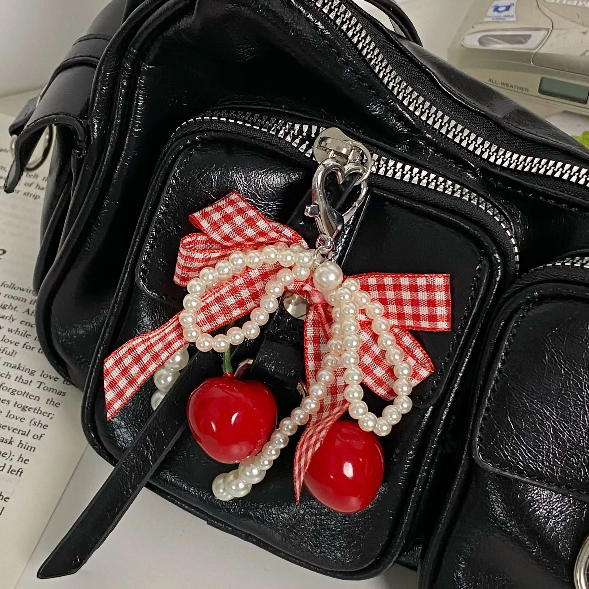 

Women's Pendant Cherry Plaid Pearl Lace Bow Bag Accessories Fashion Funny Korean Simple Kawaii Cute Strawberry Style Keychain