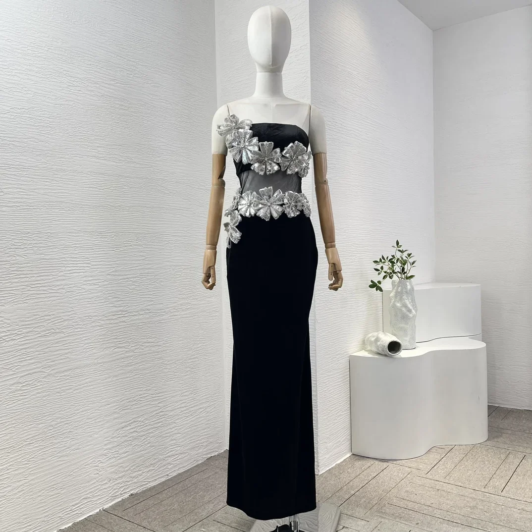 

Women's Silver Sequined Flowers Appliqued Sleeveless See Through at Waist Black Tube Maxi Dress for Evening Party