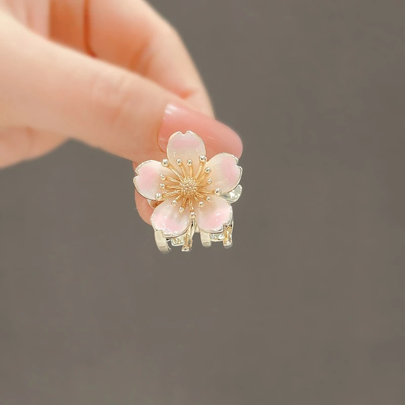 Nieuwe Vlinder Kersenbloesem Zirkoon Haarclip Luxe Elegante Mode voor Vrouwen Gebroken Haar Voorhoofd Pony Clip Leuke Accessoires