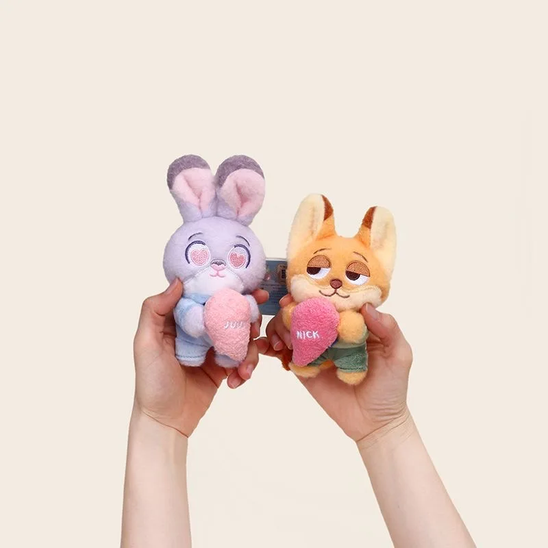 

Товары Disney Zootopia Judy Nick, магнитный брелок в форме сердца, трансформируемый плюшевый брелок для пары, плюшевая сумка, очаровательный подарок на праздник
