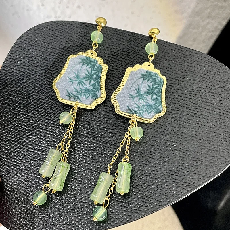 Fresh Green Bamboo Leaf Fan-shaped Pendent Ear Stud Delicate Tassel Dangle Chinese Style Earrings for Women Jewelry Gift New