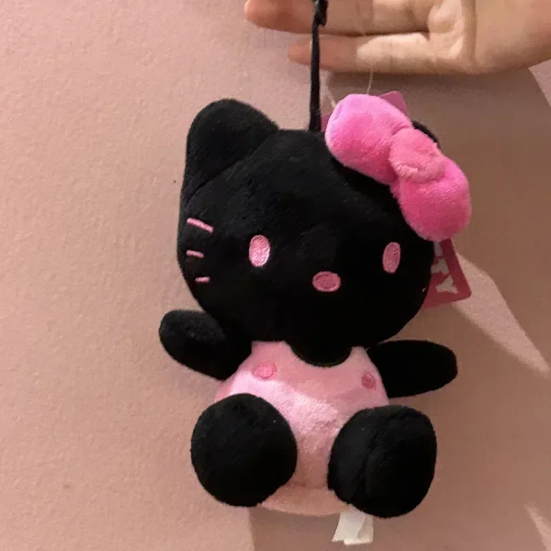 

Kawaii Black Skin Hello Kittys Plush AccessoryDoll Keychain Cute Girl Cartoon Backpack Hanger Decoration Christmas Holiday Gift