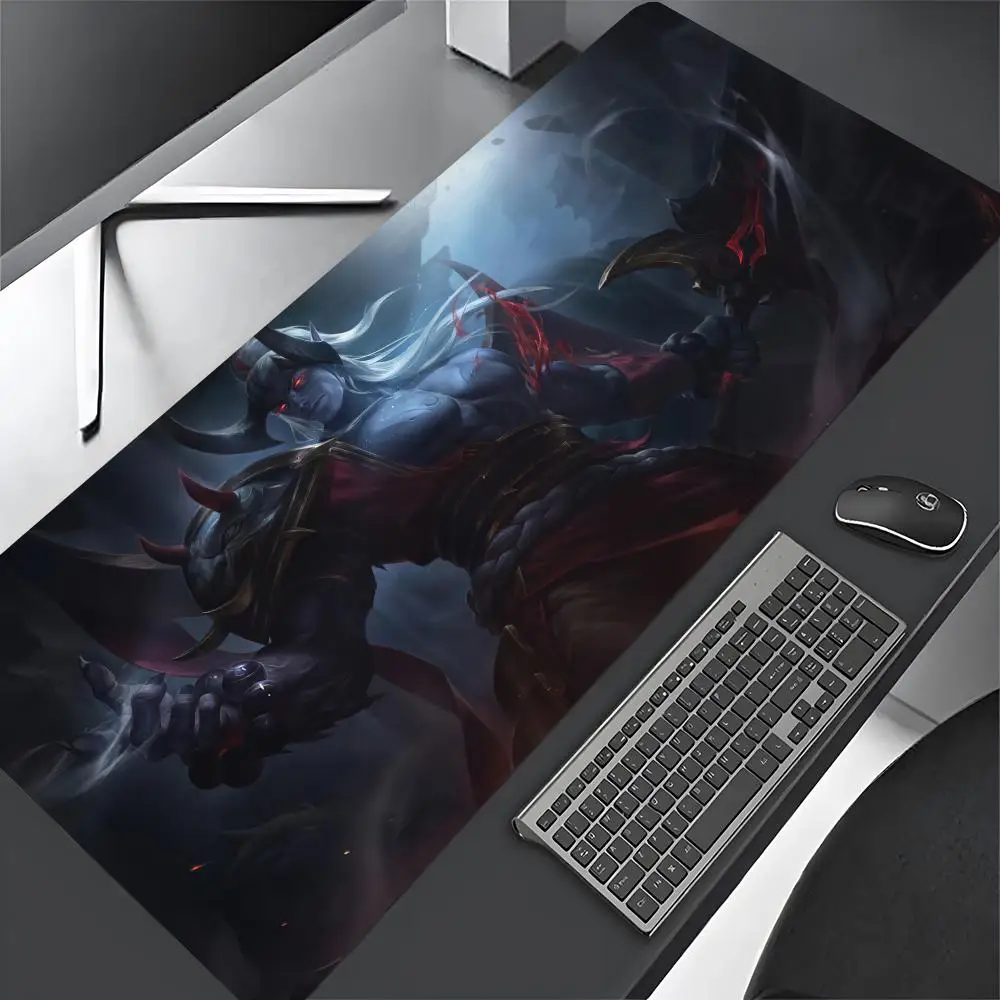 Game League of Legends Aatrox Mouse Pad Large Computer Gaming Accessories 700x400mm Desk Mats Carpet Anti-slip Laptop Soft Mice