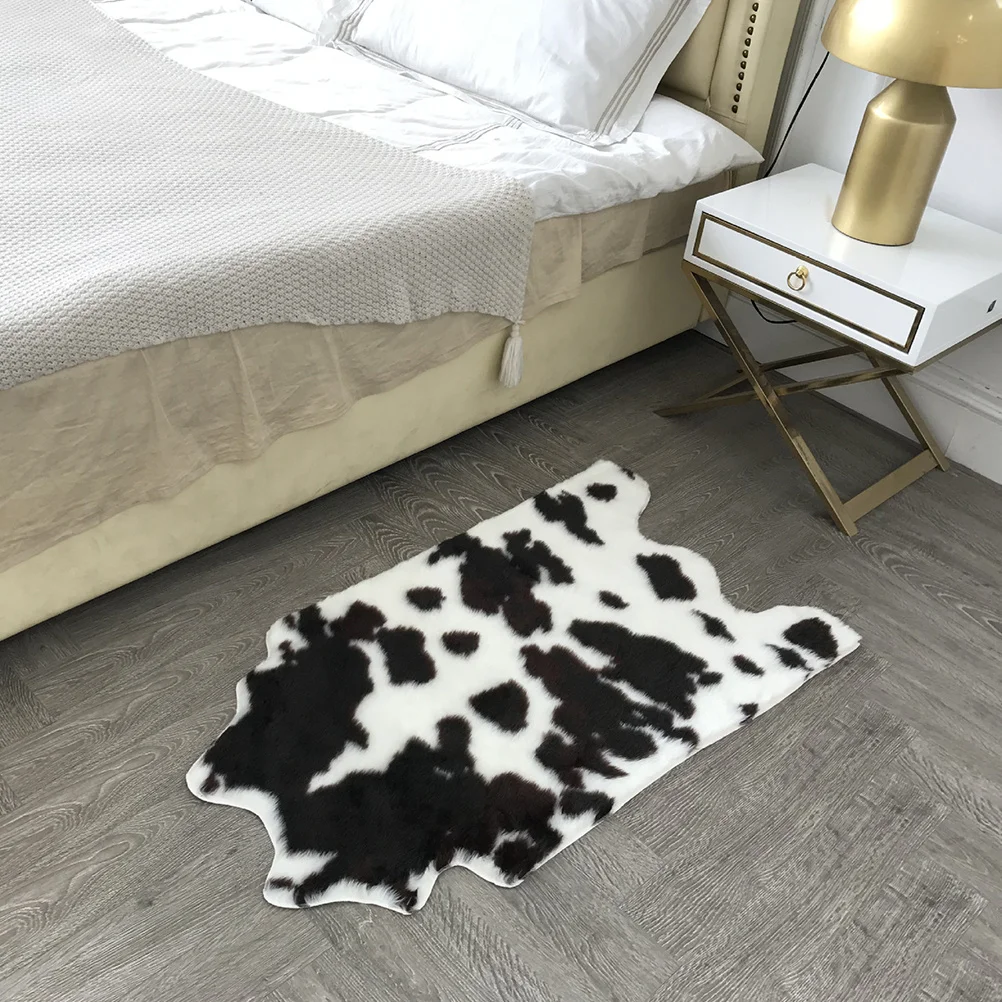 

1Pcs Cow Pattern Bathroom Mat Premium Material Non-Slip Absorbent Floor Mat Comfortable Easy Clean Cartoon Design for Living