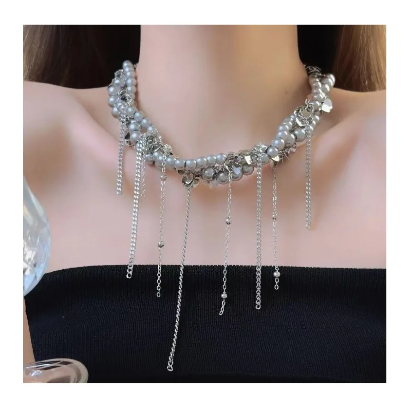 

Dark Wind Diamond Wrap Multilayer Fringed Necklace Chain Wrap Beaded Clavicle Chain Punk Autumn Winter Necklace