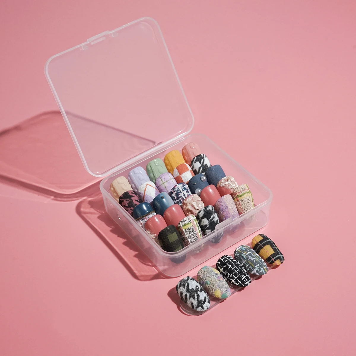 Nail Tip Storage Box False nail Storage Transparent 10Pcs False Nail Art Tips Stand Plastic Nail Container Accessories 2304-23