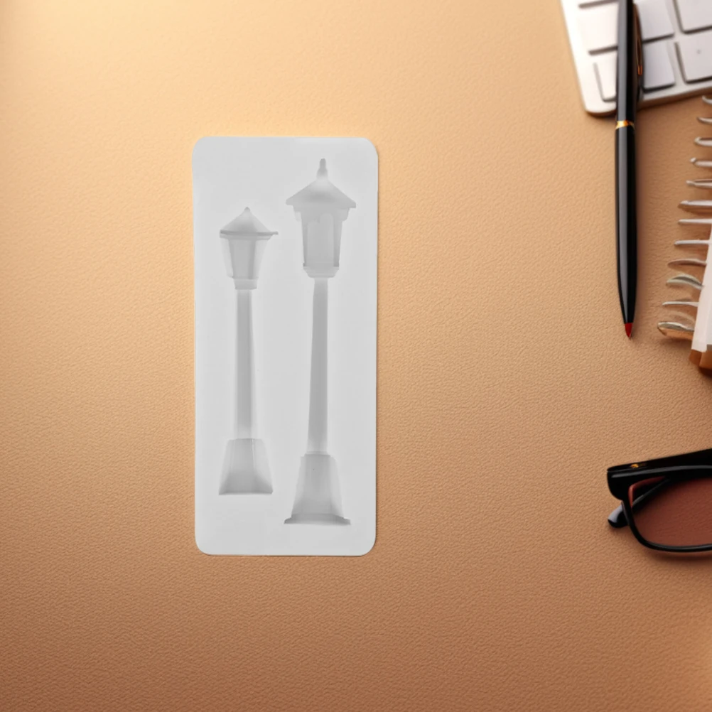 

2pcs Street Lamp Silicone Mold Durable Baking Resin Easy Demolding Creative Christmas Candy chocolates Ice