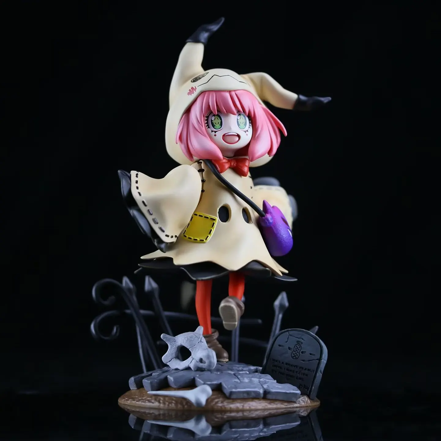 22cm スパイ×ファミリー アニメ アーニャ・フォージャー アクションフィギュア アーニャ コスプレ ミミッキュ フィギュア コレクション スタチュー モデル オーナメント デスクトイ ギフト
