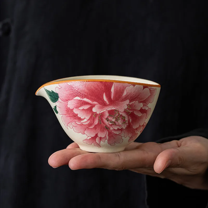 

Chinese Ceramic Fair Cup Tea Infusers Handmade Flowers Teacup Household Tea Water Separation Tools Tea Set Accessories 140ml