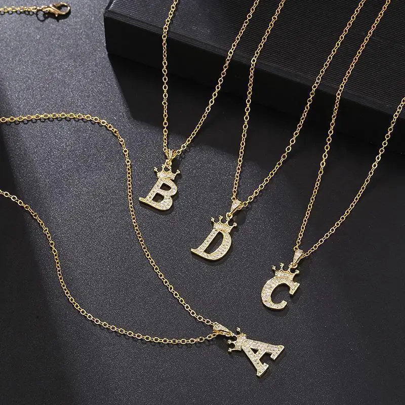 New Luxury Copper Zircon A-Z Initial Letter Necklace Crown Alphabet Pendant Necklace Hip-Hop Style Fashion Woman Man Jewelry