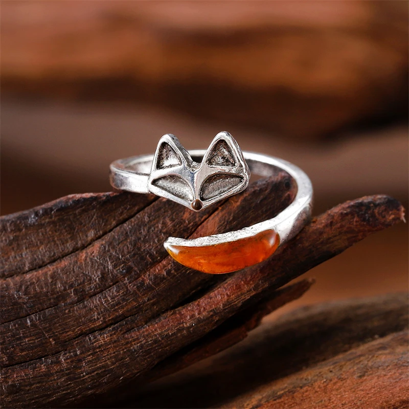Vintage Cute Fox Shape Rings for Women Lovely Fox With Long Tail Charm Adjustable Knuckle Finger Ring Party Charm Jewelry Gifts