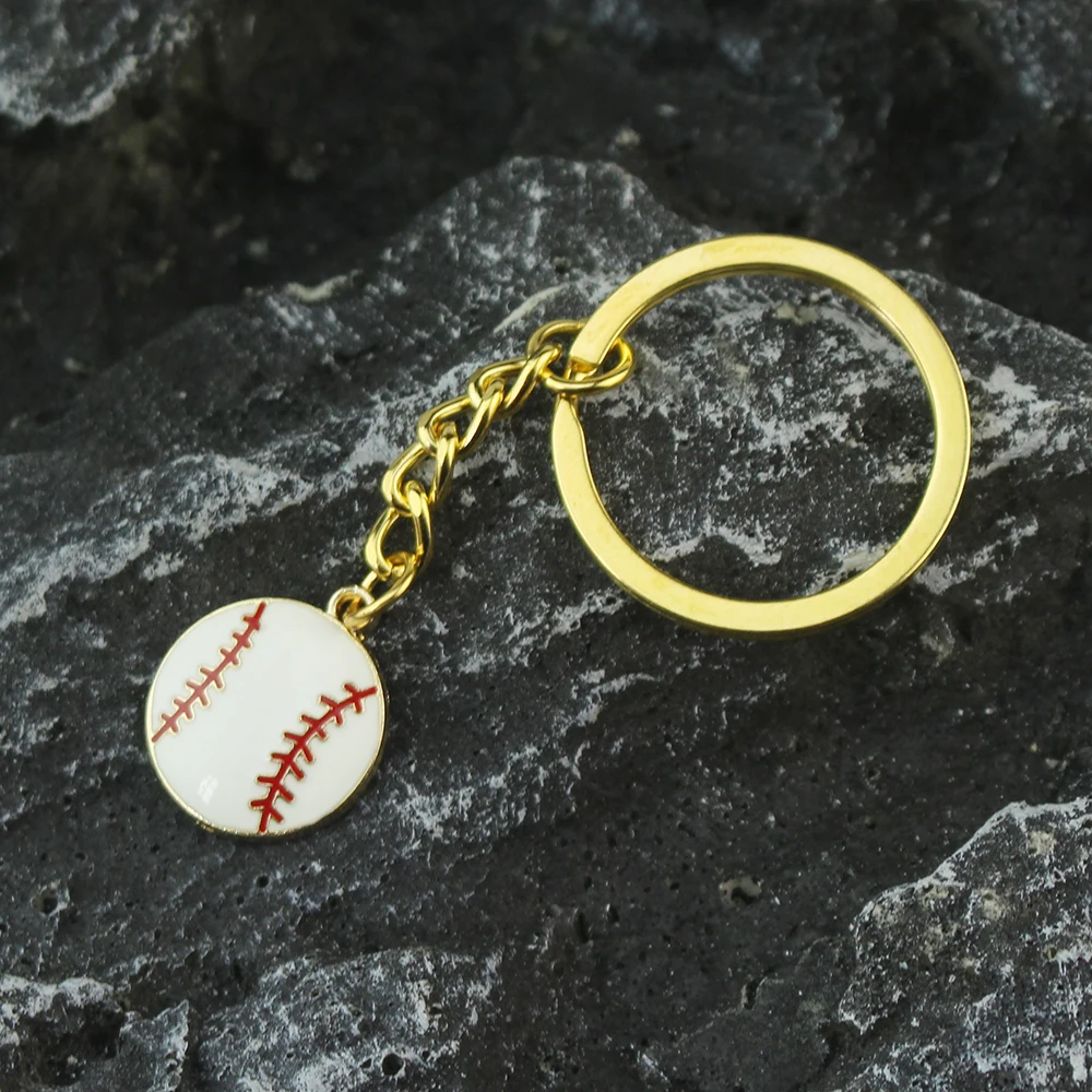 سلسلة مفاتيح أنيقة لكرة القدم والبيسبول والتنس والرجبي ملونة المعلقات لون ديي الرجال المجوهرات سيارة مفتاح سلسلة تذكارية للهدايا