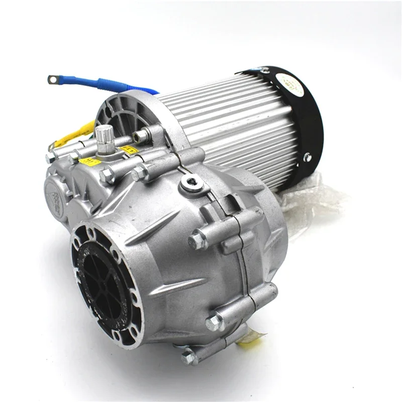 Rear Axle and Controllers 48V 1200W Brushless Motor Electric Tricycle