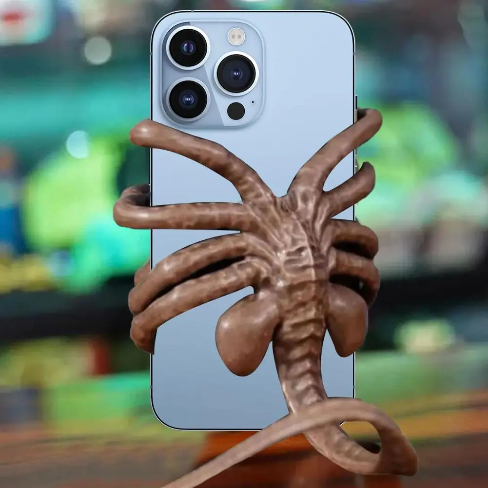 Romulus Phone Holder Facehugger Phone Holder Halloween Horror Decoration Props Desktop Phone Holder Stand